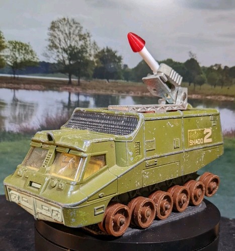 Vintage dinky toys ufo shado - vintage,
