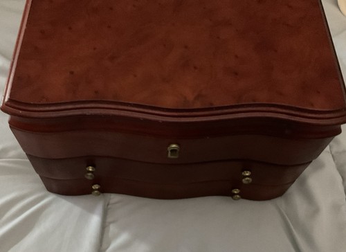 Mele wooden jewelry box - box,