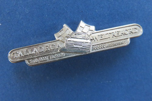 Vecchio distintivo spilla