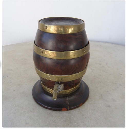 Georgian string holder english - string,