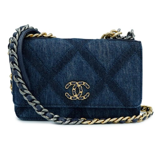 Chanel nineteen coco mark - chanel,