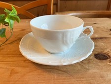 Set tazze e piattini da tè