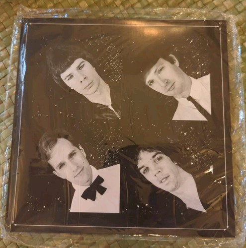 The finders sci label - on, sci-fi
