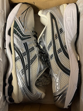 Asics Gel-Kayano 14 crema