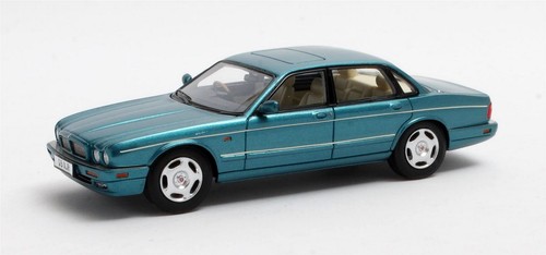 Jaguar xjr x300 turquoise - jaguar,
