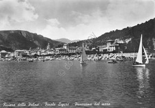 Cartolina Finale Ligure Panorama dal mare barca a vela 1957 