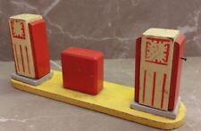 Distributore benzina  In Legno Anni 50/60 giocattolo d'epoca ....Originale 