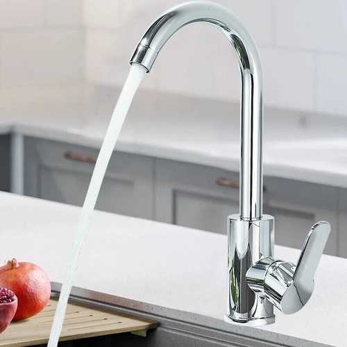 Rubinetto cromato per - , lavello