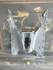 TO-R3459 - CARENA POGGIAPIEDI APRILIA LEONARDO 250 '99-'02  - DIS. 103248