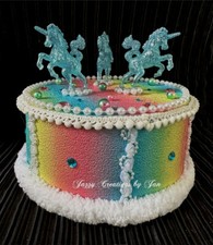 FINTA TORTA UNICORNO TORTA