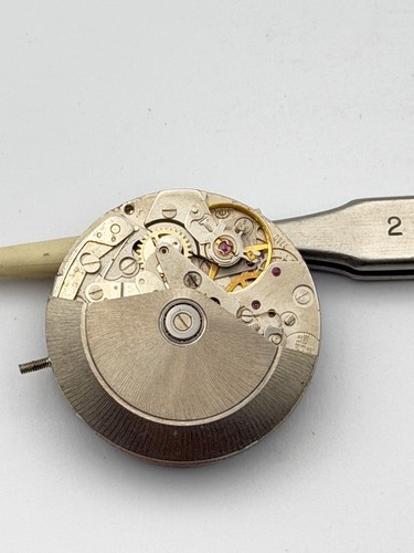 Eta valjoux 7750 chronograph - eta,