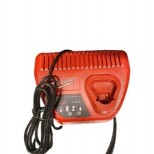 XCell Caricatore per batteria Milwaukee 10,8 – 12 V agli ioni di litio (Z2t)