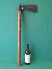 ANTICA VECCHIA ACCETTA ASCIA SCURE IN FERRO BATTUTO E FORGIATO. BR4