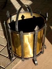 Antico secchio gotico - arti, e