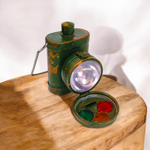 Vecchia lampada torcia - , a