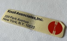 Originale KNOLL LABEL da sedia e tavolo vintage Eero Saarinen Tulip