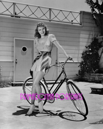 Claire dodd 8x10 - 8x10, foto