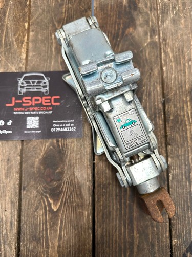 Toyota mr2 jack - mr2, oem