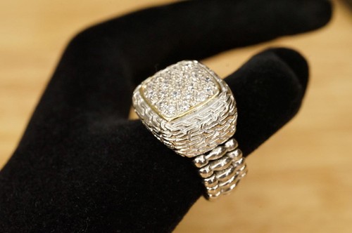 Anello superiore quadrato