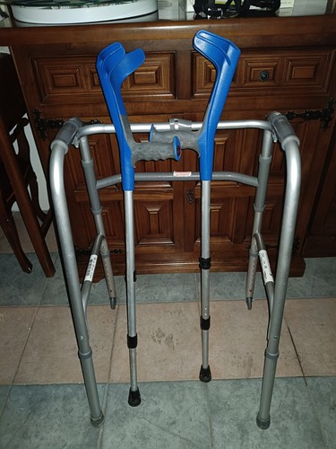 Girello deambulatore - girello,