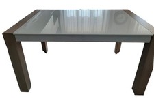 Tavolo in Legno Olmo Perla e Vetro Bianco