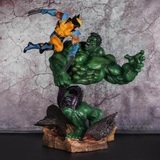 Statua Avengers Hulk VS