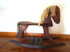 Cavallo a dondolo vintage in legno