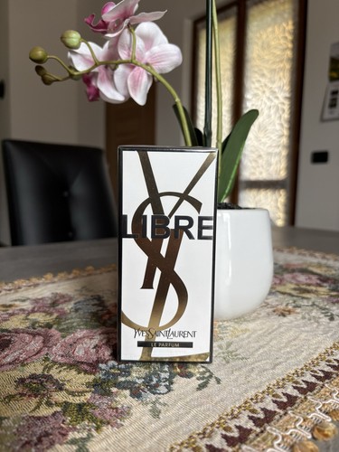 Yves saint laurent - saint, libre