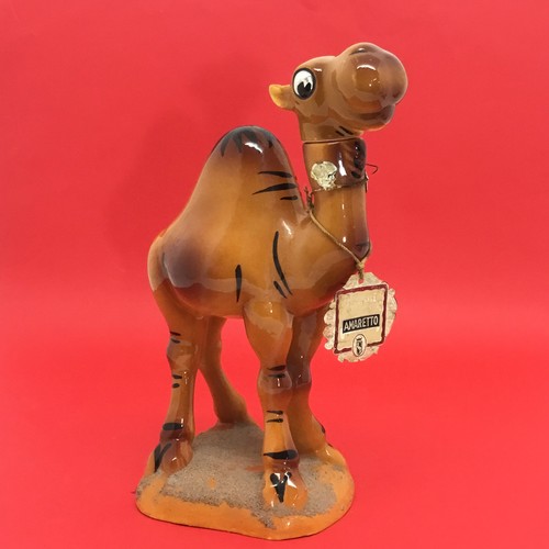 Fantastico dromedario ceramica - dromedario,