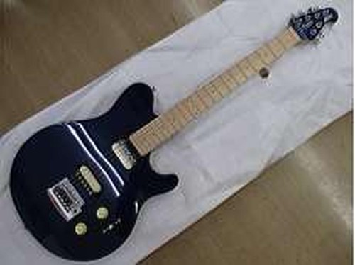 Sterling musicman sub - musicman,