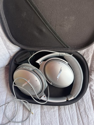Bose head phones - head,