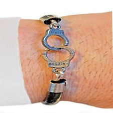 Bracciale con manette in pelle nero da uomo donna braccialetto cuoio regolabile