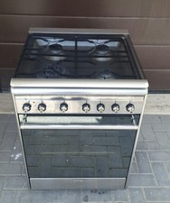 cucina a gas con forno elettrico ventilato Smeg 4 fuochi 