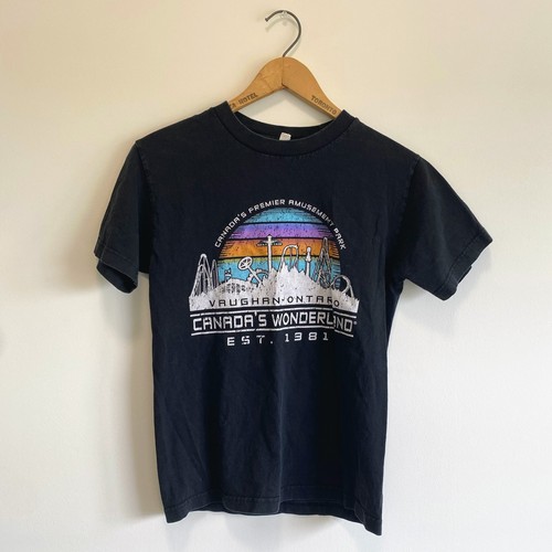 Vintage canada wonderland - canada’s,