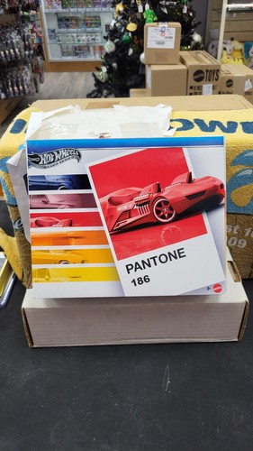 Nuovo con scatola 2026 pantone - con,