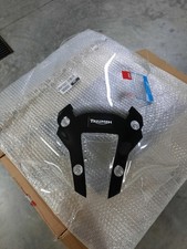 CUPOLINO / PARABREZZA [GIVI]