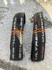 Coppia pneumatici 700x23