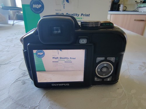 Coppia fotocamere digitali - di,