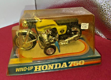 PETREL HONDA 750 FOUR MOTO