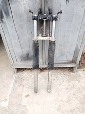 FORCELLA ANTERIORE CON PIASTRE