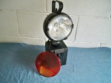 Vecchia lampada da stazione