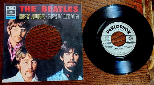 The beatles rare label white - rare,