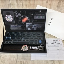 Orologio SWATCH × 007 2Q SKIN