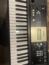 Yamaha YPT-220 Tastiera digitale 61 tasti con cavo alimentazione - Testata e perfettamente funzionante!