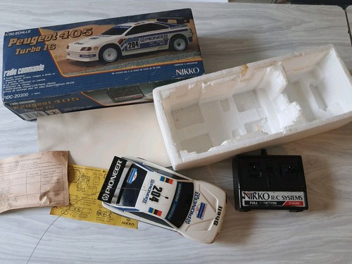Voiture radiocommandée - voiture,