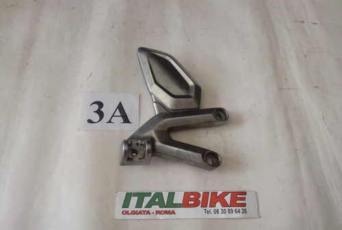 Supporto pedana anteriore