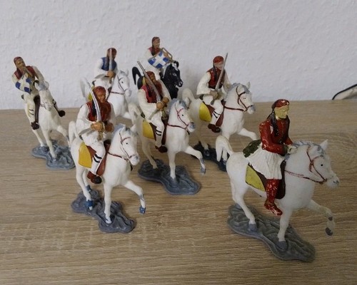 Personaggi aohna euzones con - personaggi,