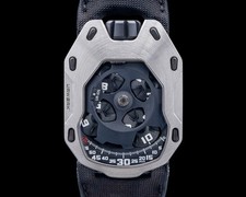 URWERK UR-105M Cavaliere di