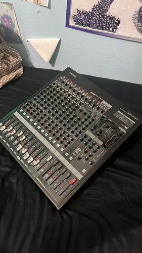 Yamaha mgp16x channel mixer - 16-channel,