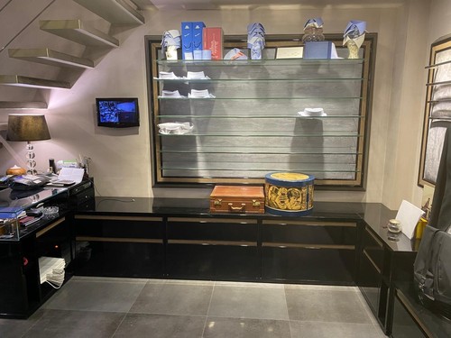 Arredamento negozio
